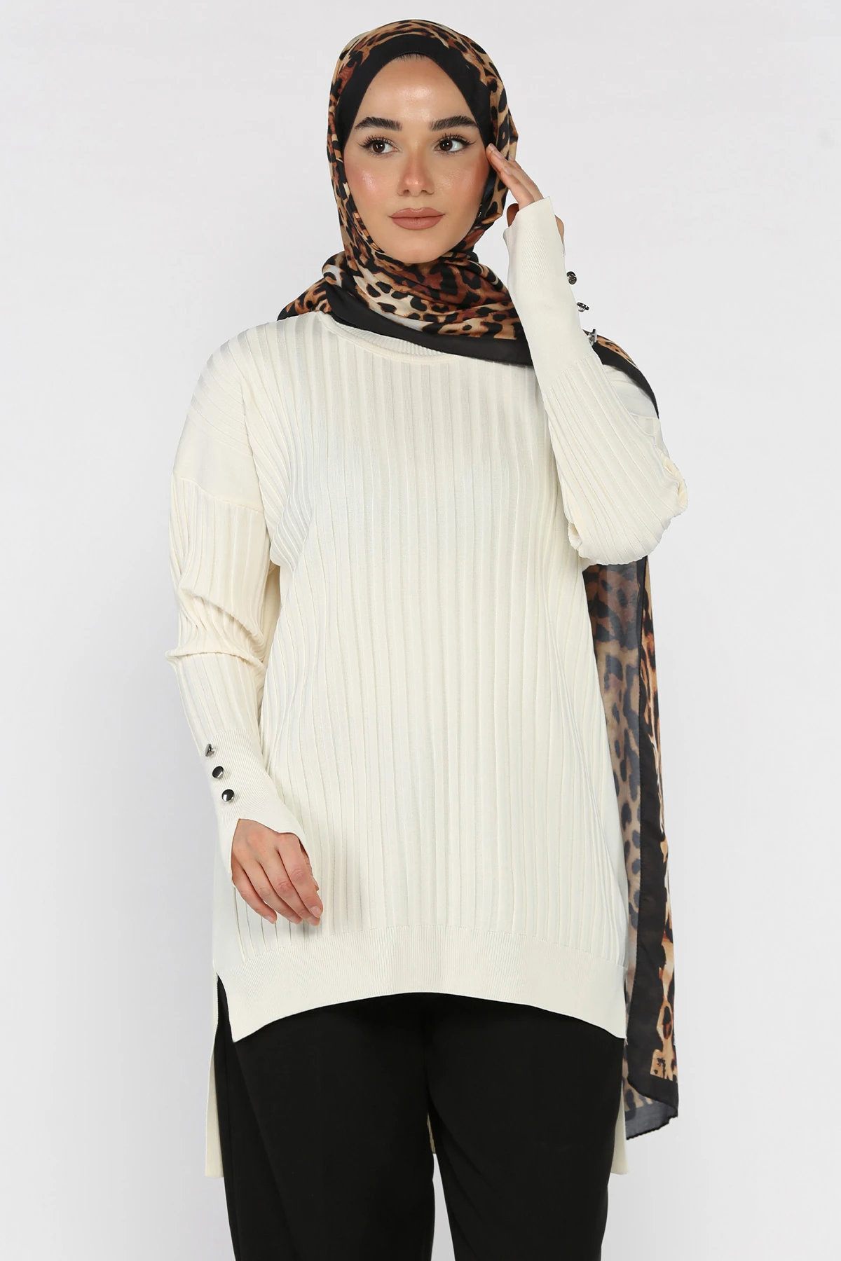 Kadın Ön Kısa Arka Uzun Polyester Tunik