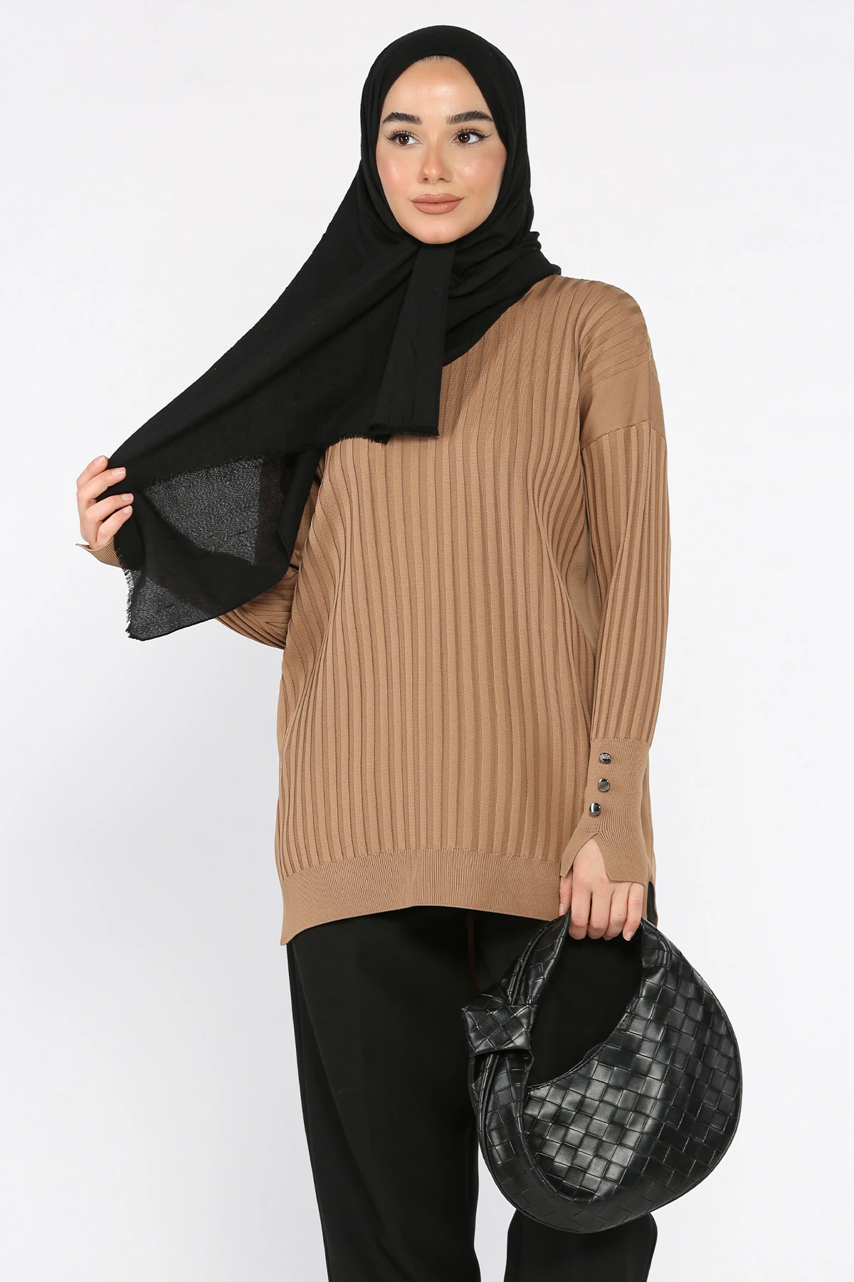 Kadın Ön Kısa Arka Uzun Polyester Tunik