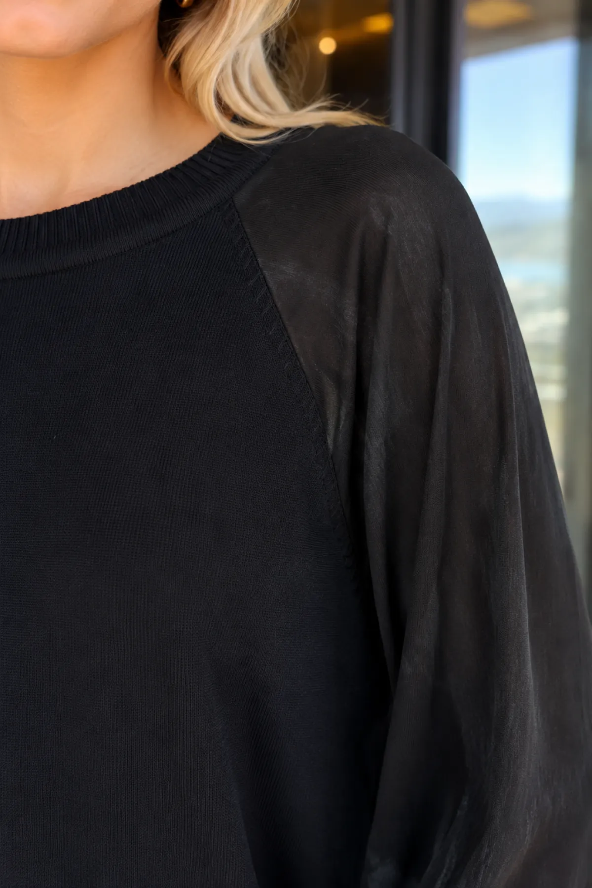 Kadın Kolu Kumaş Detay Tunik