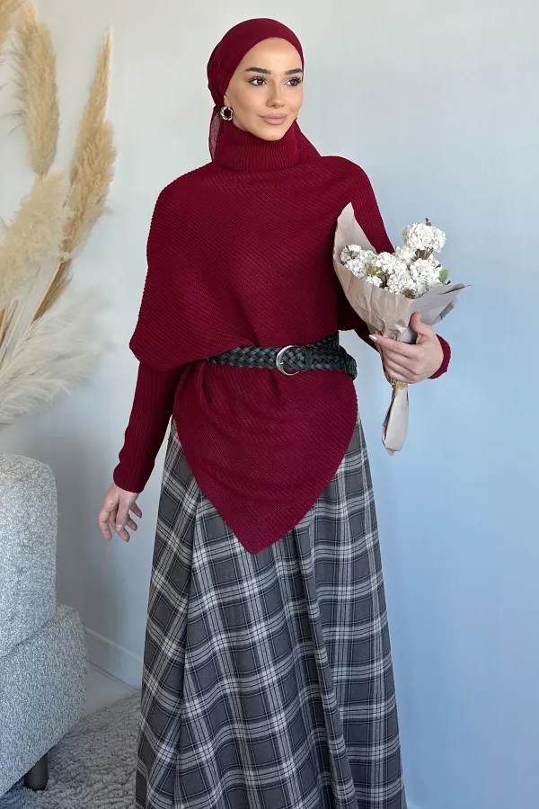 Kadın Boğaz Yaka Asimetrik Kesim Bluz