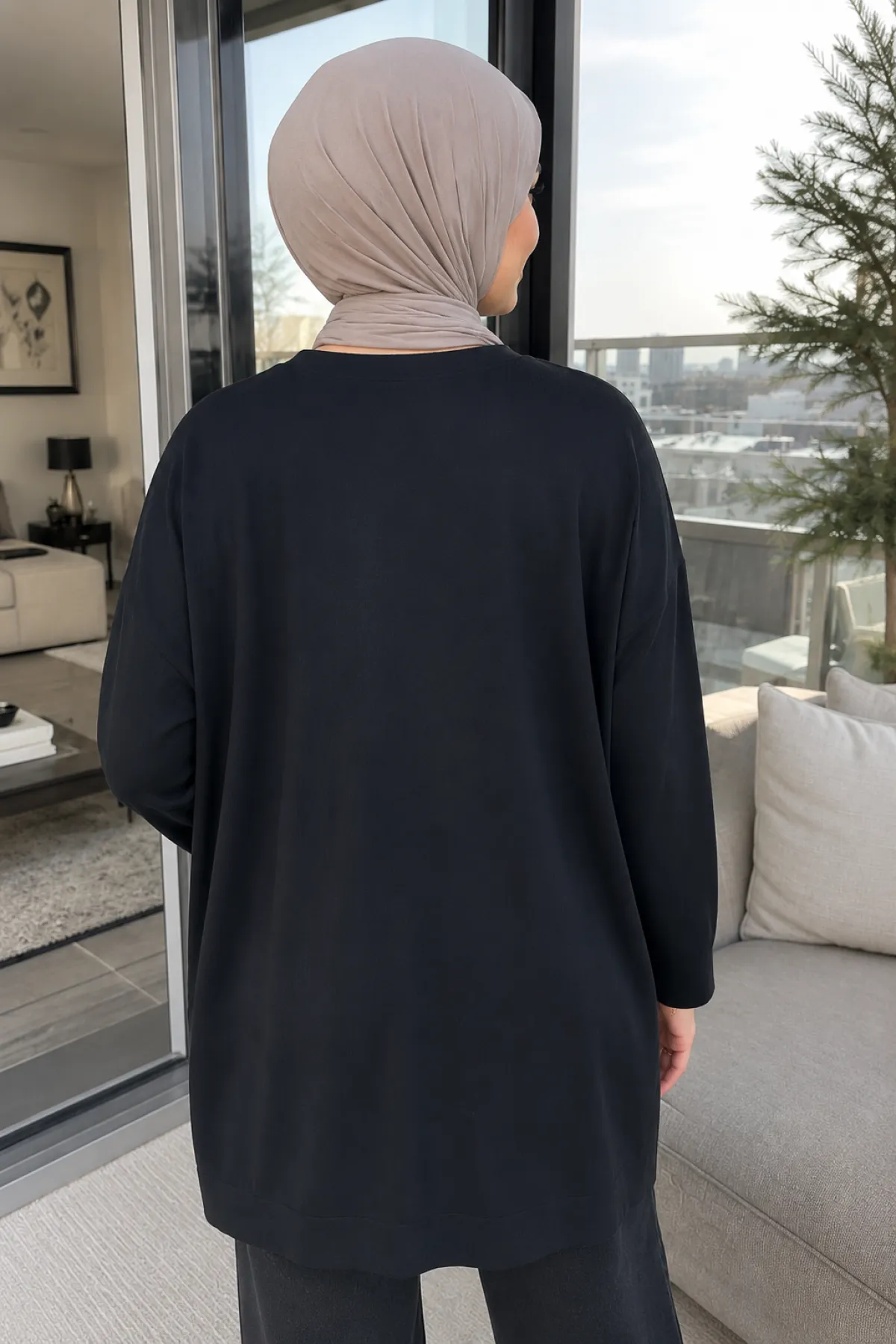 Kadın Gül Nakışlı Düğmeli Uzun Ceket