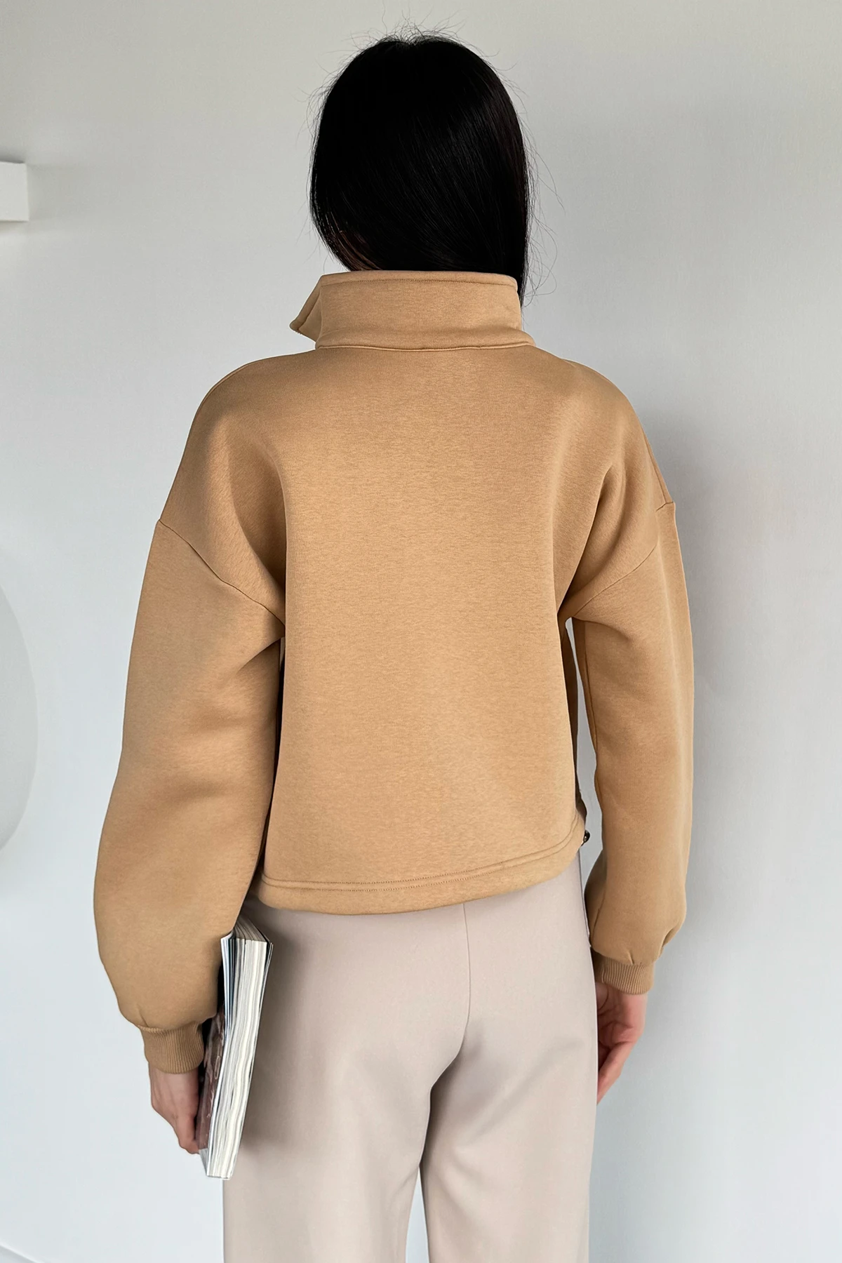 Kadın Bel Büzgülü Kısa Sweat