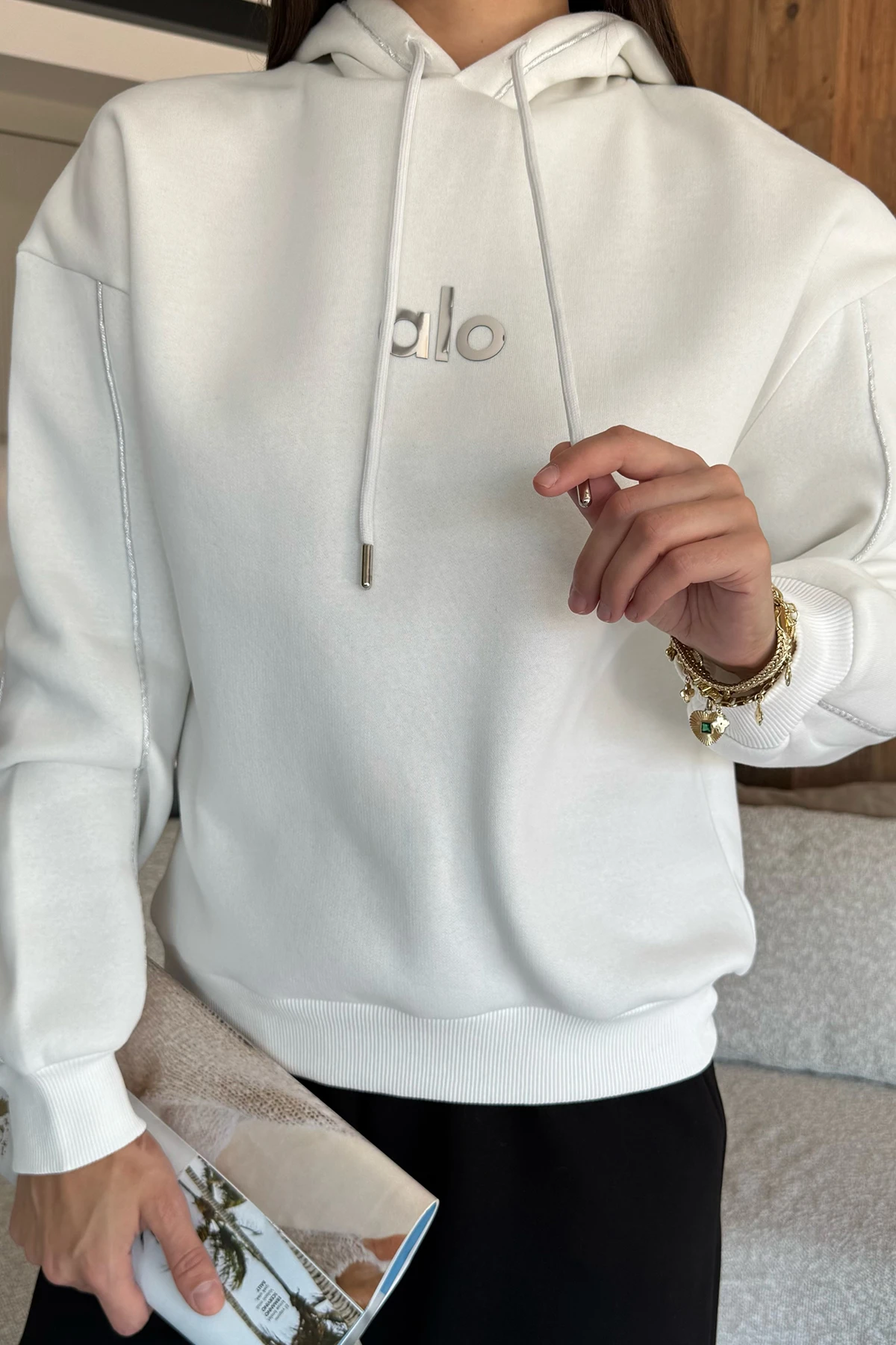 Kadın Alo Baskılı Kapşonlu Sweat
