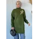 Boğaz Yaka Nakışlı Tunik