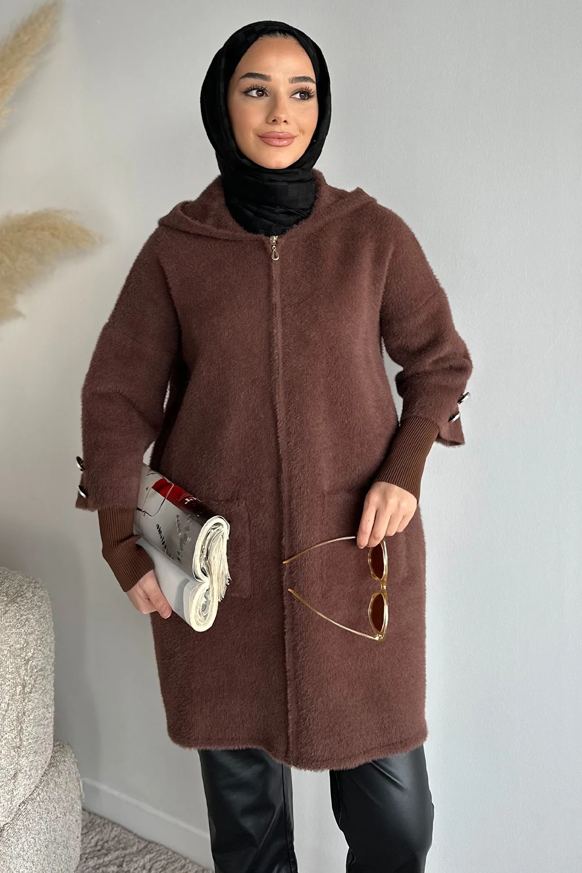 Kadın Kol Düğmeli Fermuarlı Uzun Ceket