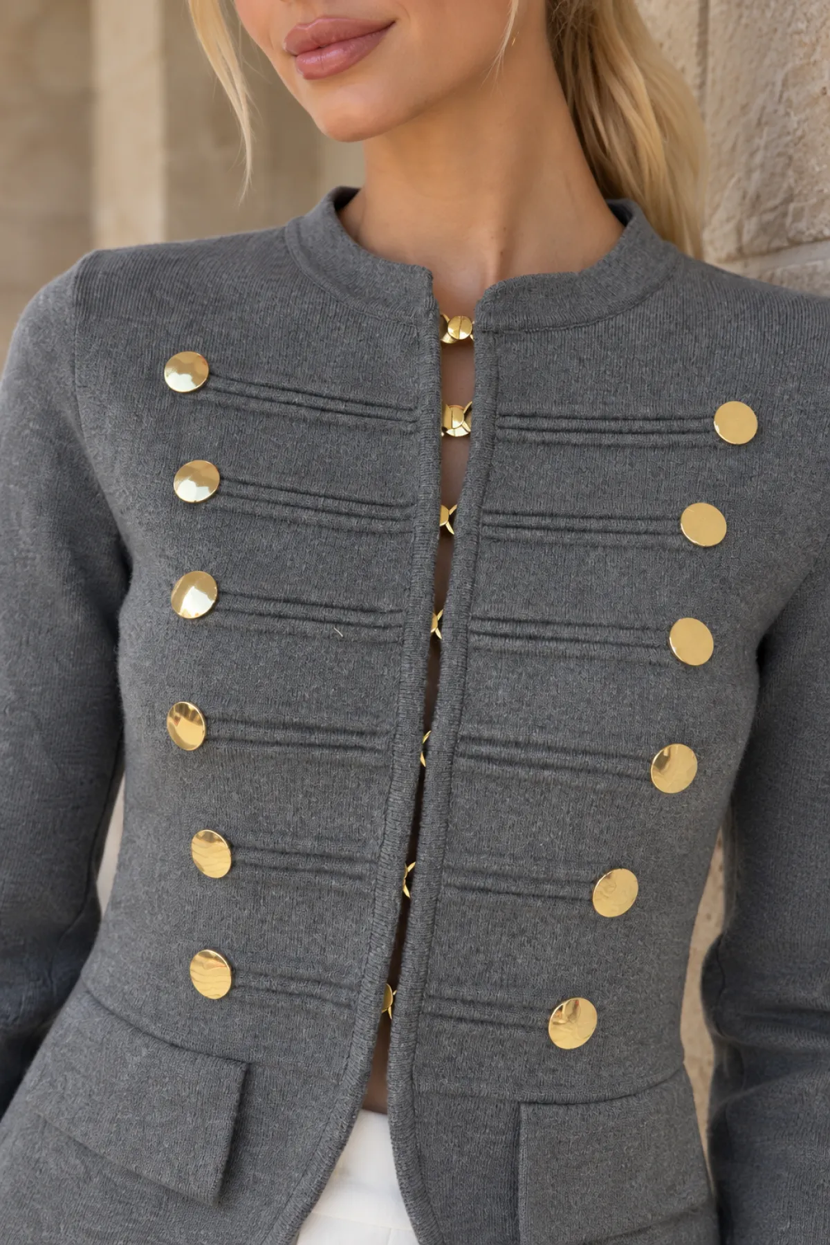 Düğmeli Blazer Kısa Ceket