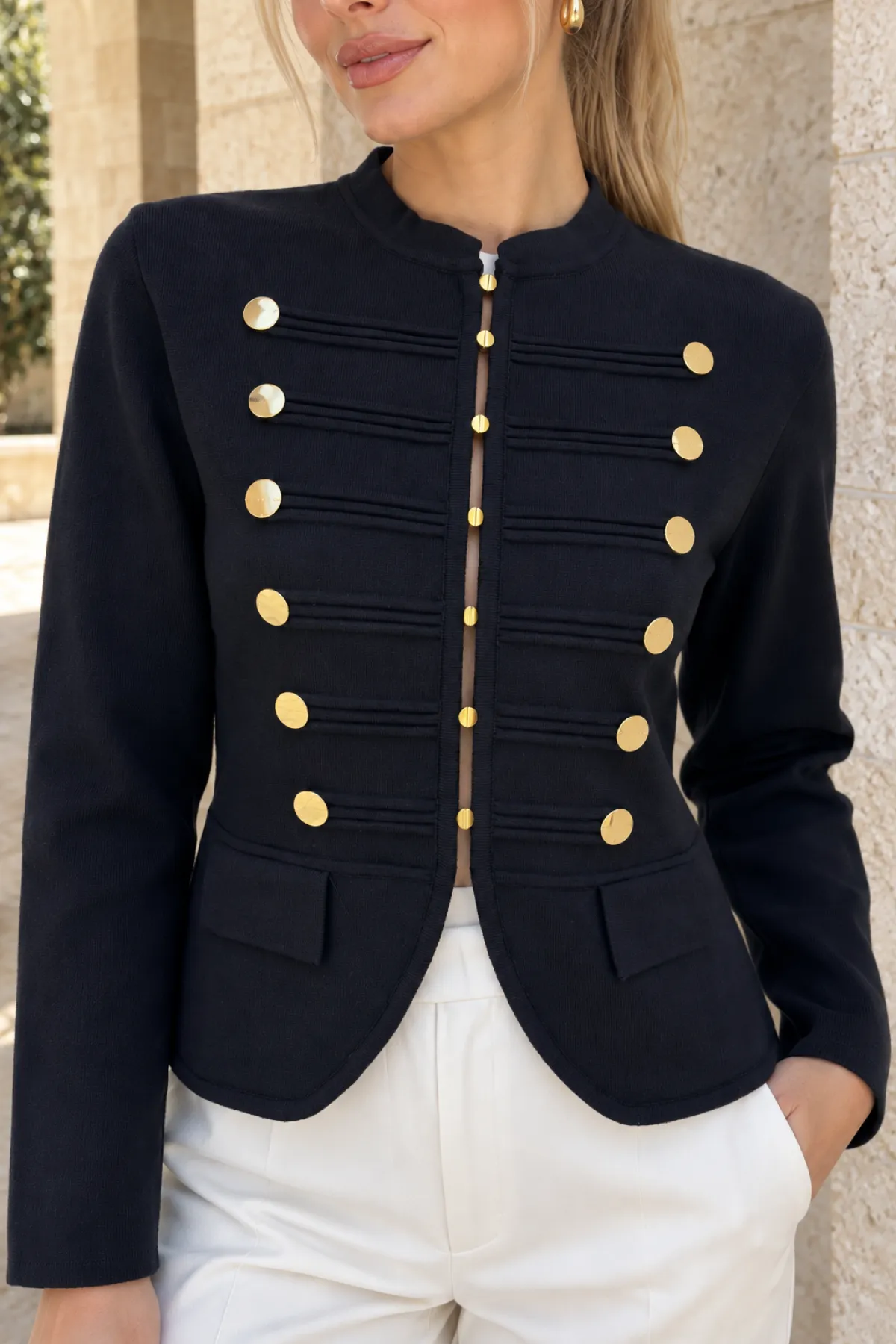 Düğmeli Blazer Kısa Ceket