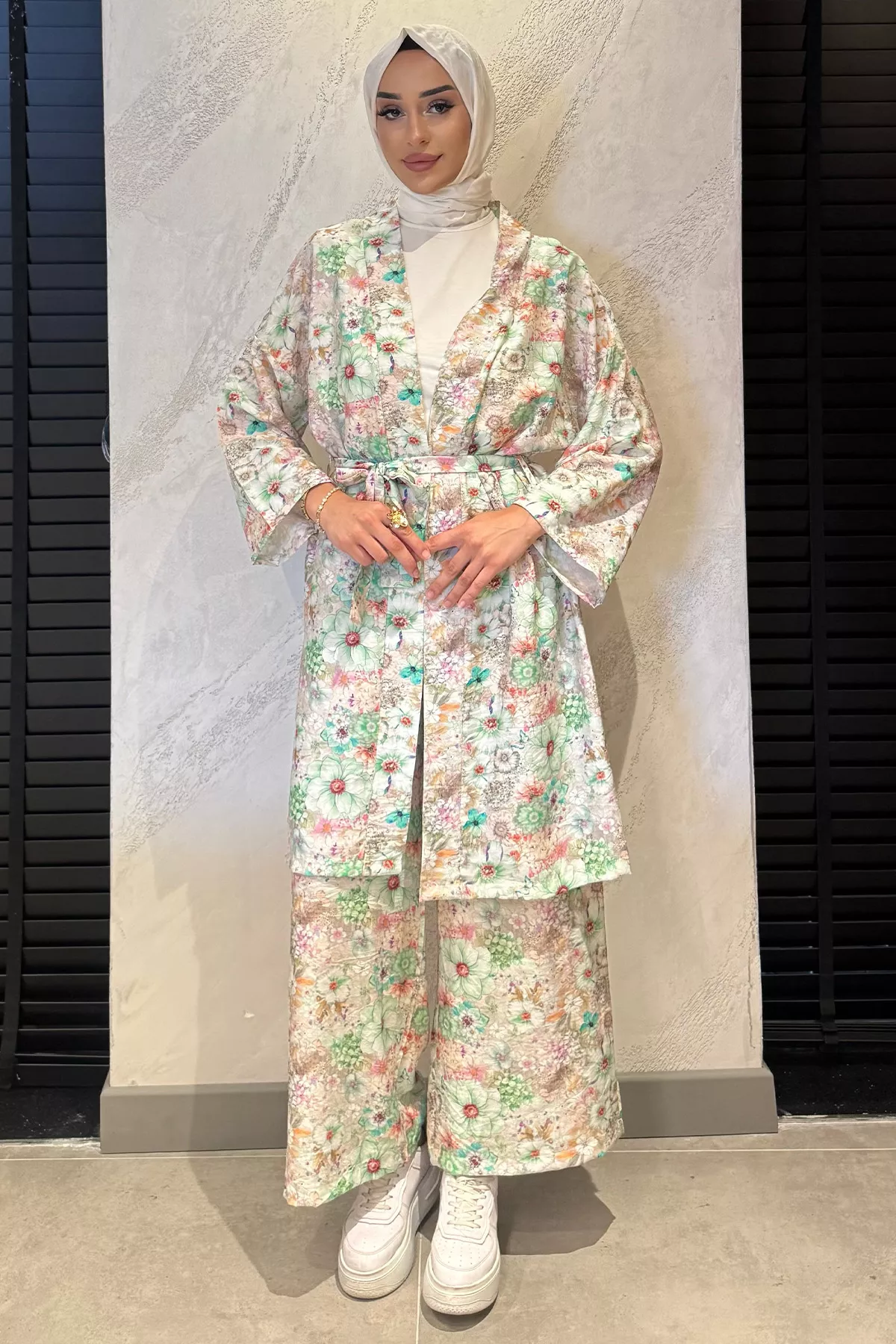Kadın Çiçek Desenli Kimono Takım