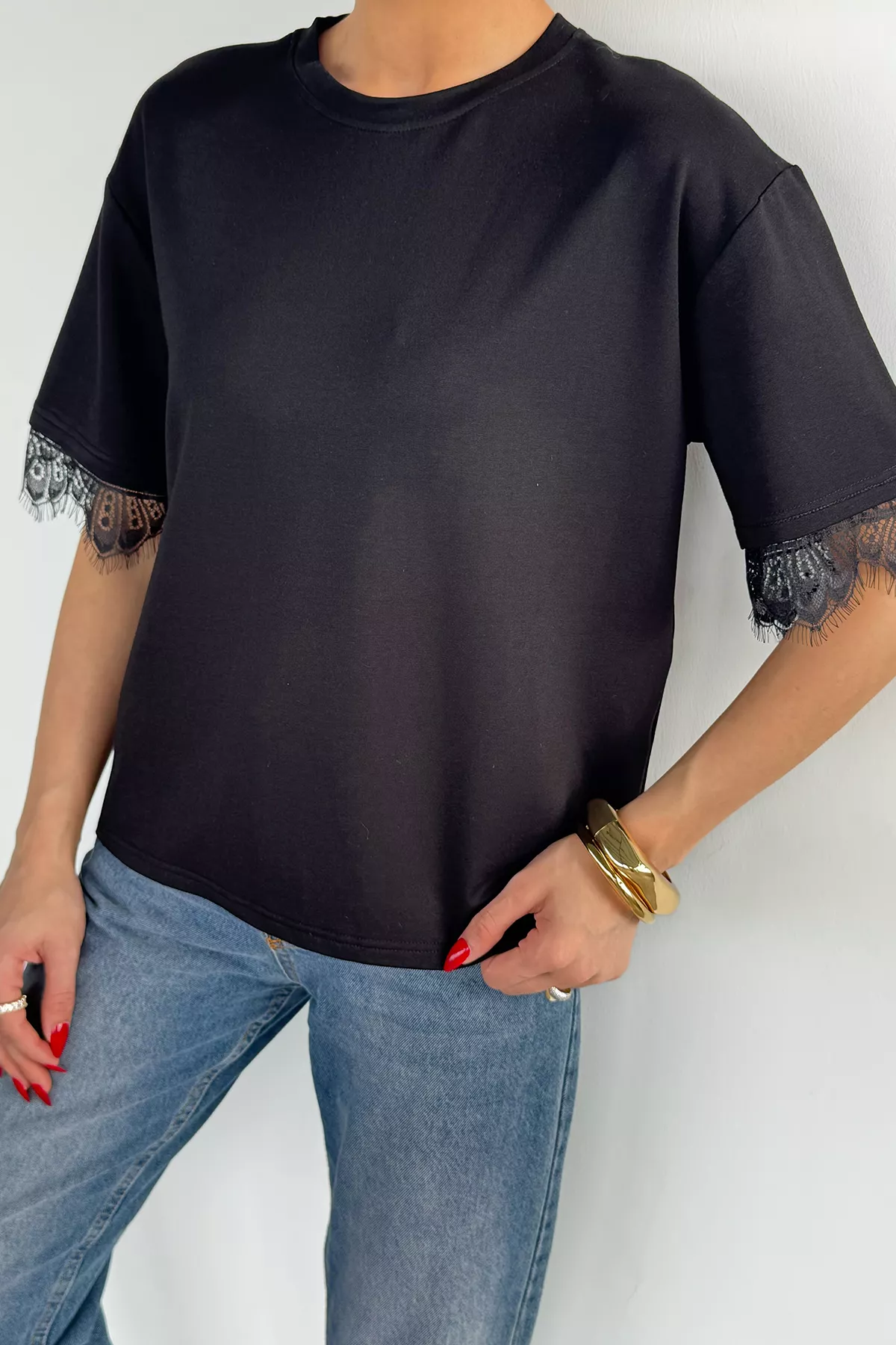 Kadın Sırt Detaylı Dantelli Tshirt