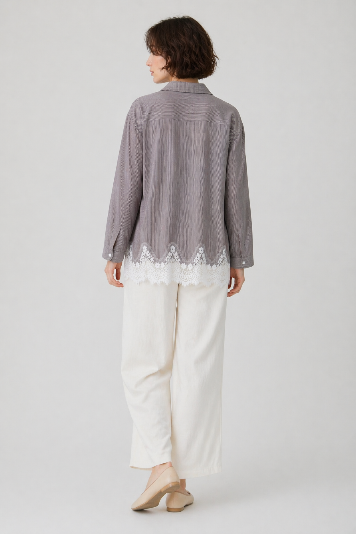 Kadın Etek Ucu Dantelli Gömlek