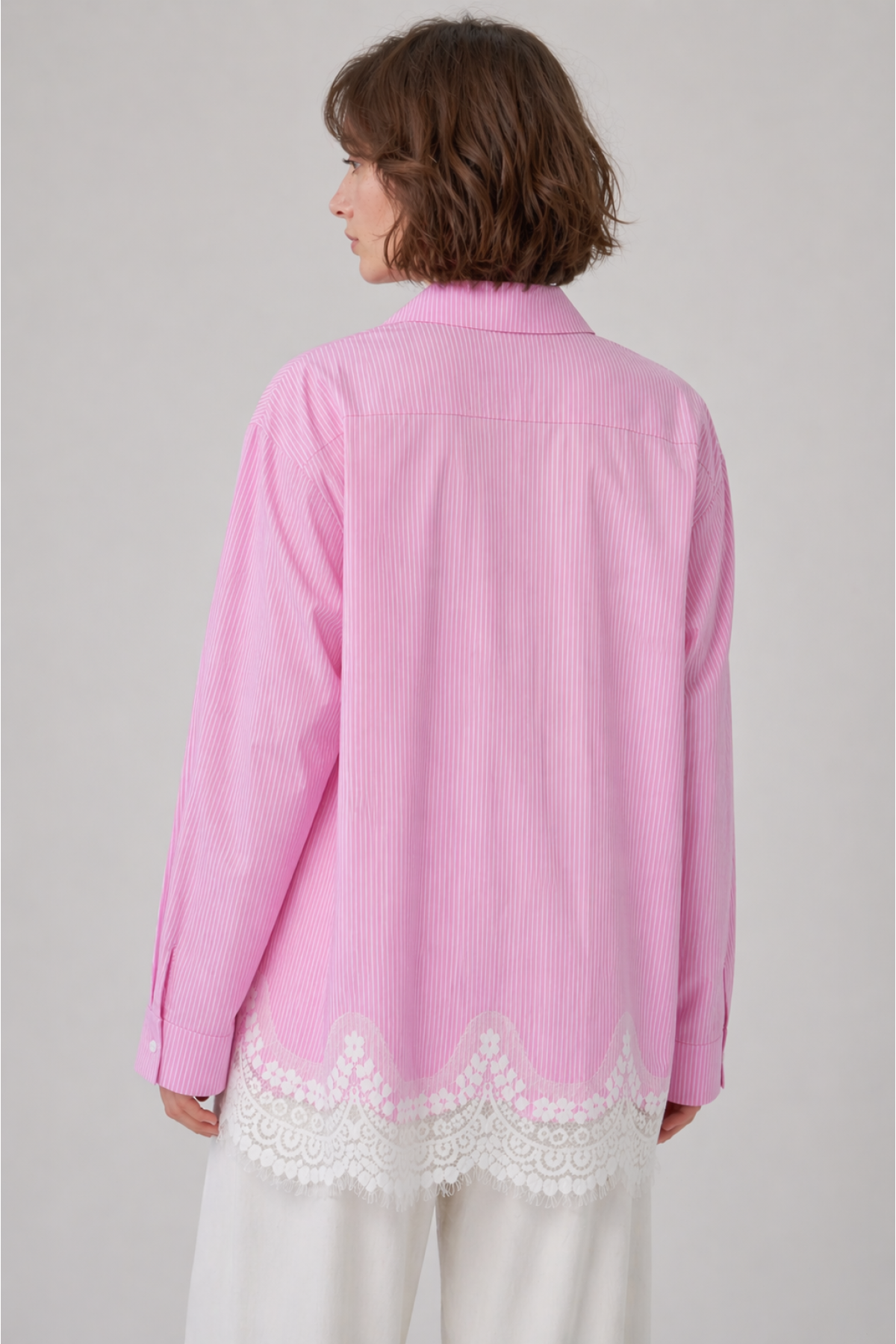 Kadın Etek Ucu Dantelli Gömlek