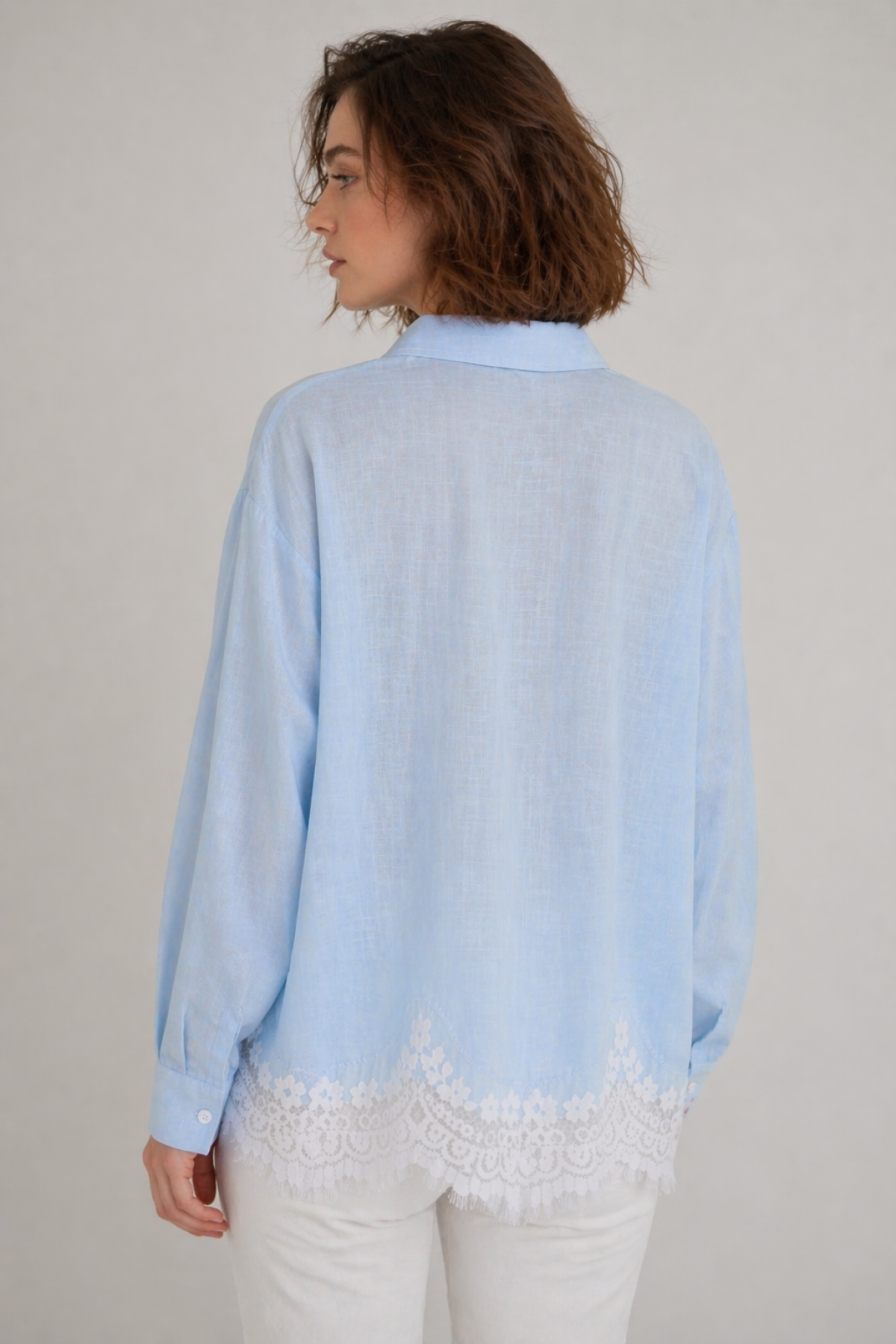 Kadın Etek Ucu Dantelli Gömlek