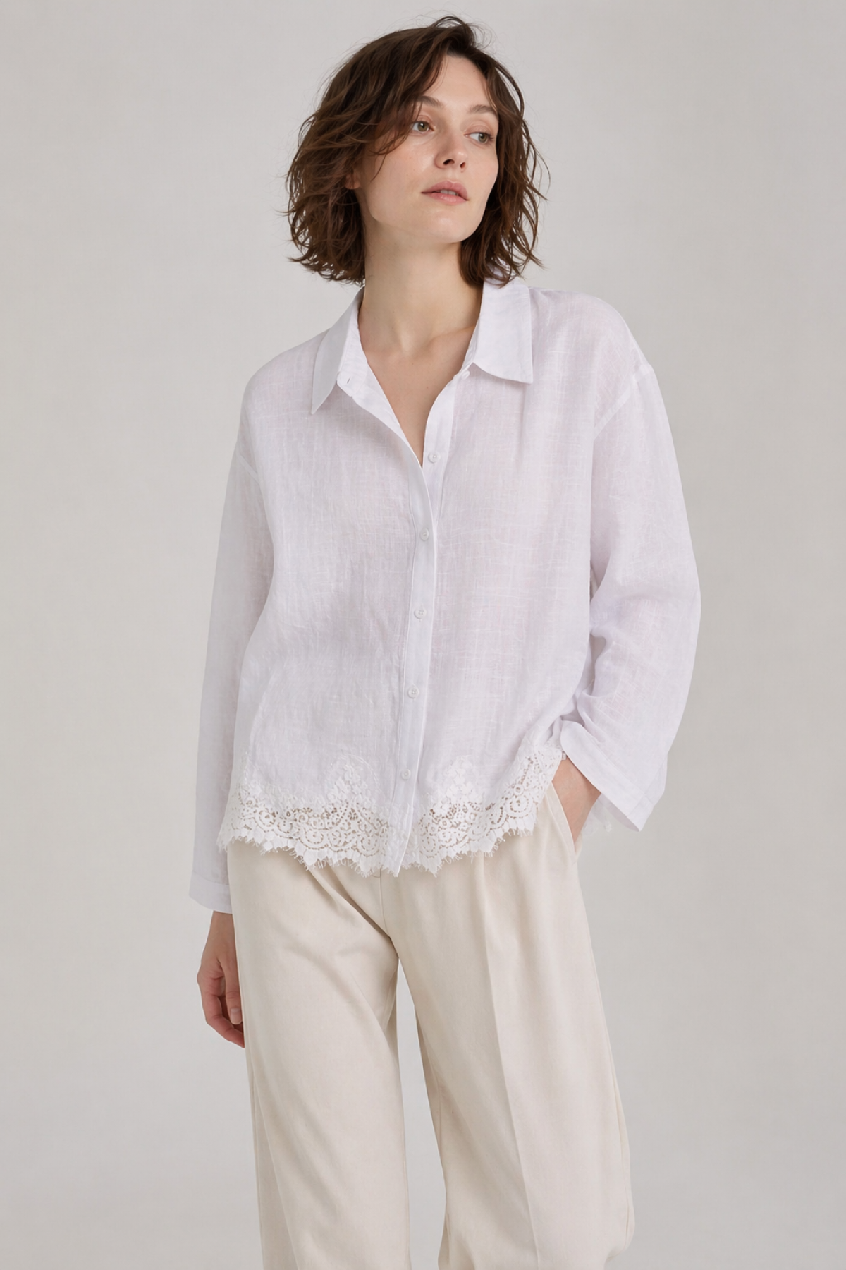 Kadın Etek Ucu Dantelli Gömlek