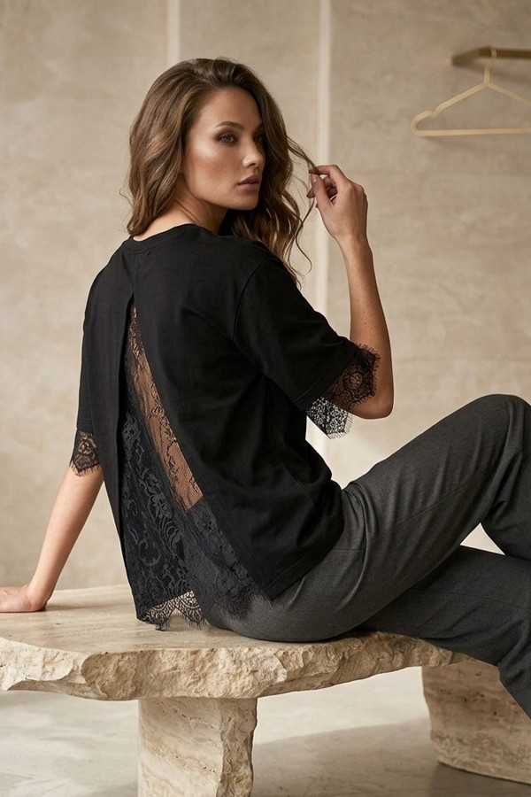 Kadın Sırt Detaylı Dantelli Tshirt